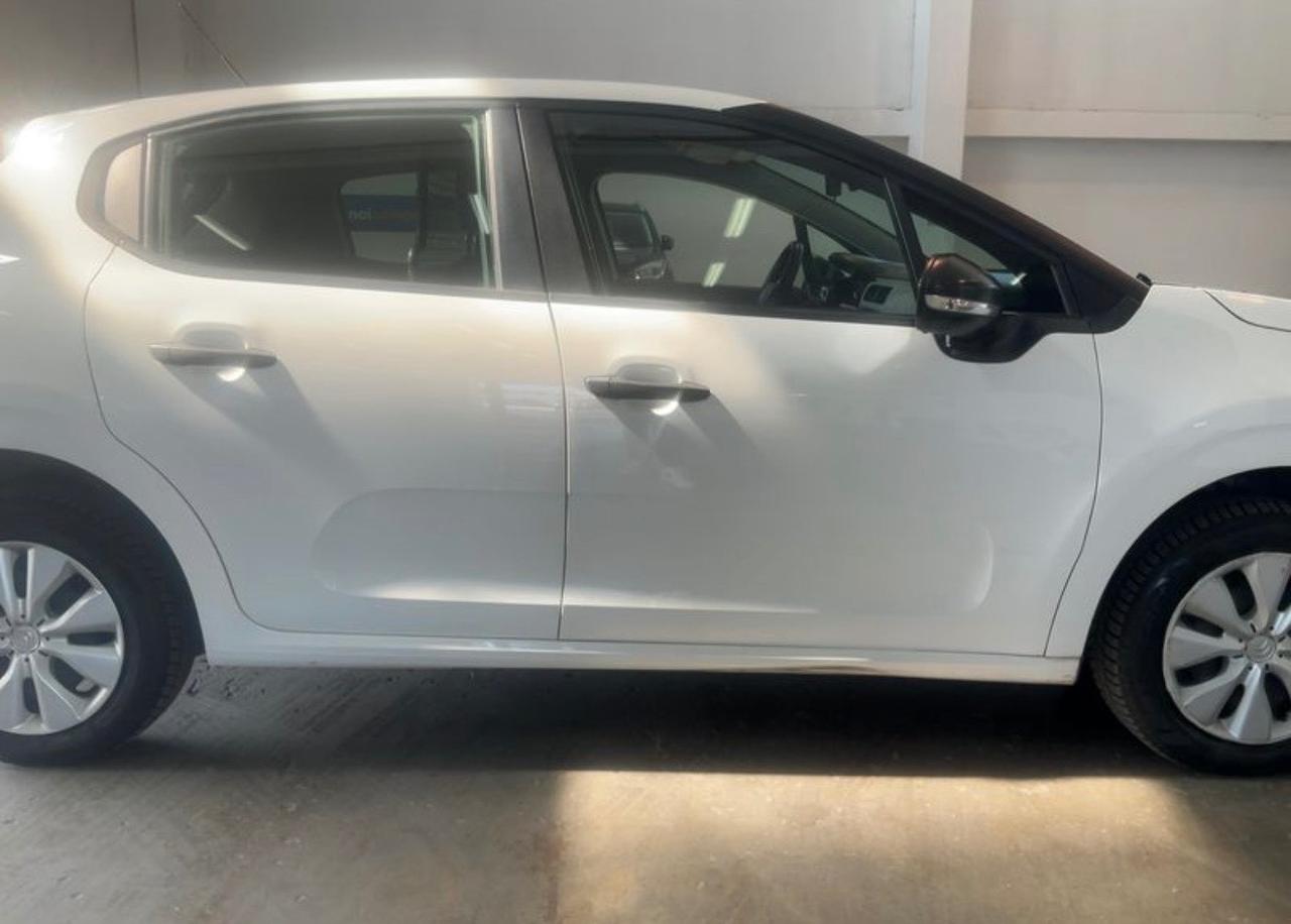 Citroen C3 PureTech 83 van autocarro