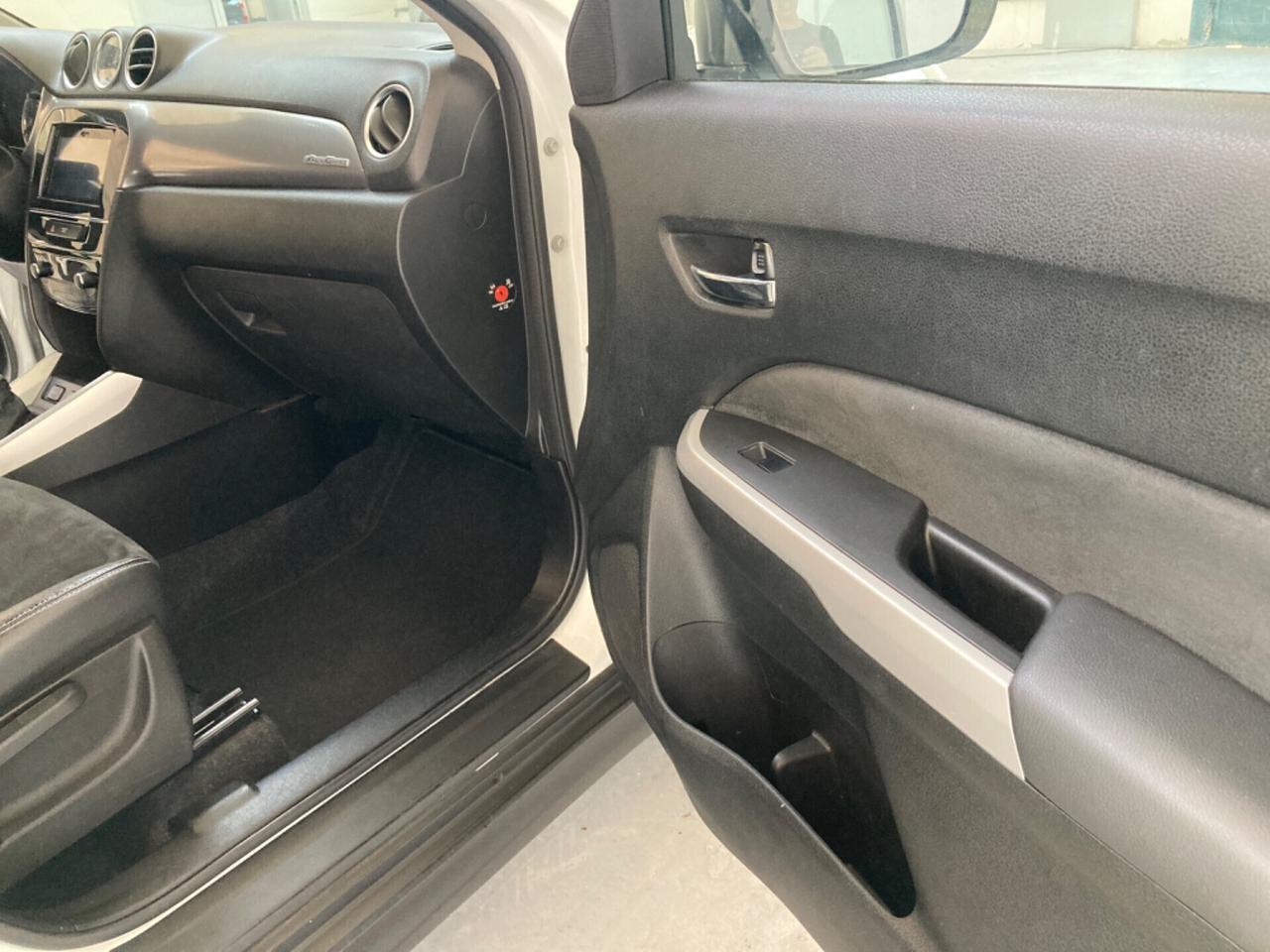 Suzuki Vitara 1.6 DDiS 4WD AllGrip V-Top