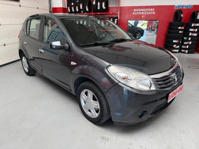 Dacia Sandero 1.4 8V GPL Ambiance