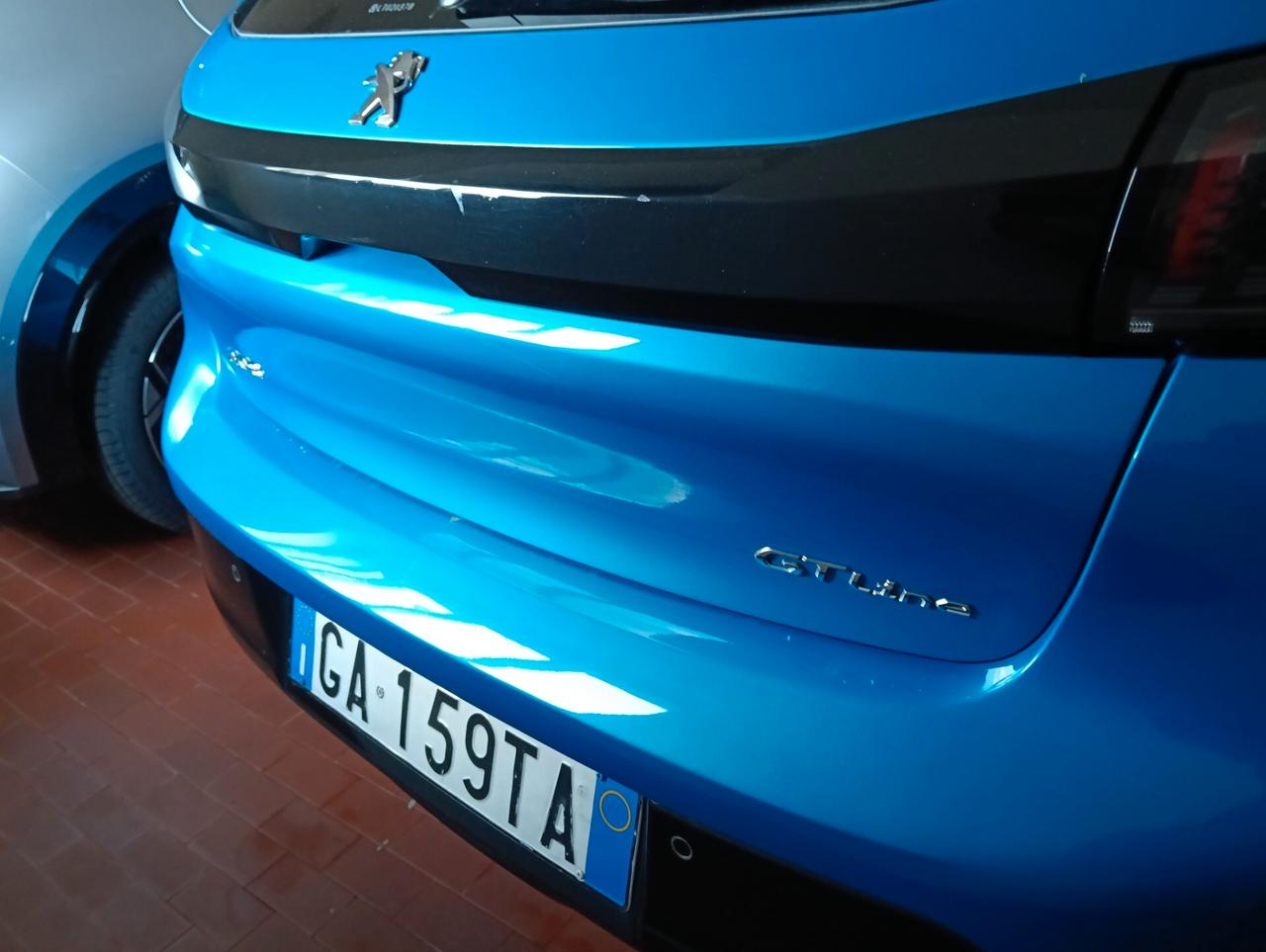 Peugeot 208 BlueHDi 100 Stop&Start 5 porte GT Line