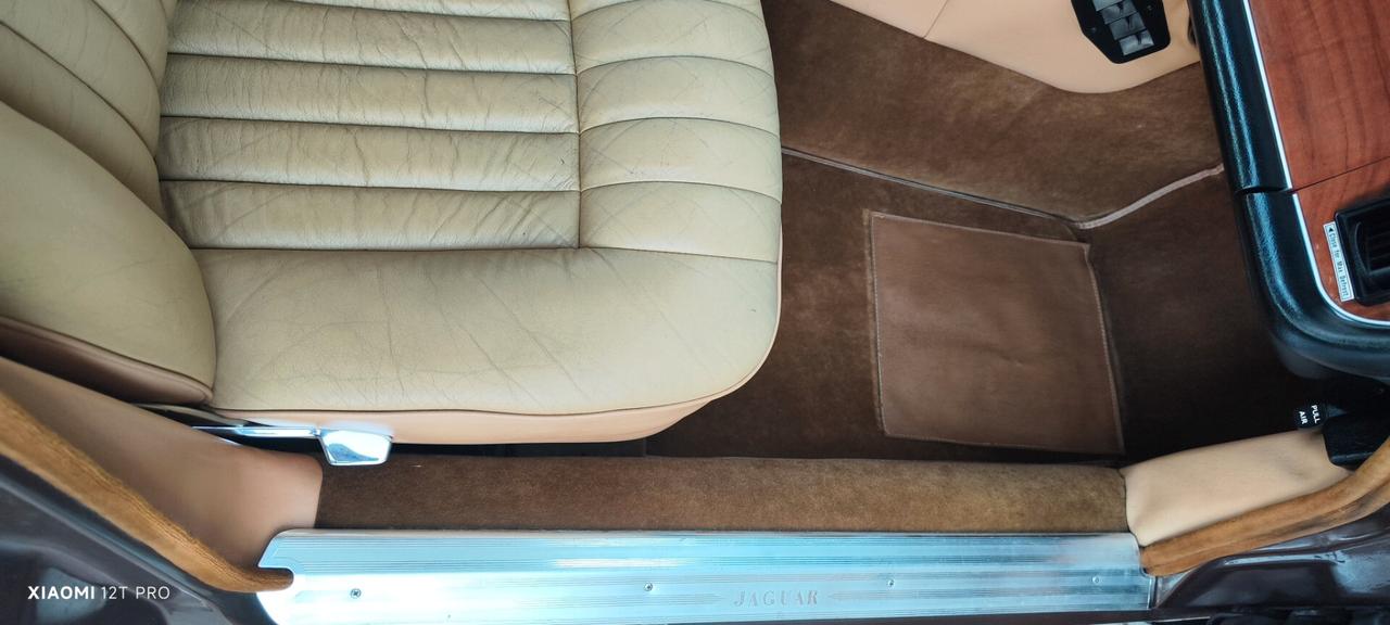 Jaguar XJ6 4.200cc 173CV (ASI-56.800KM ORIG)