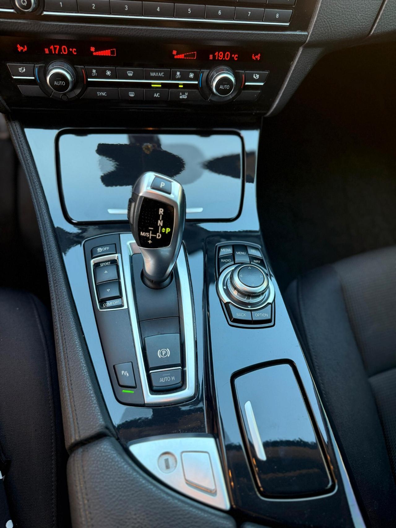 Bmw 520 525d xDrive Business aut.