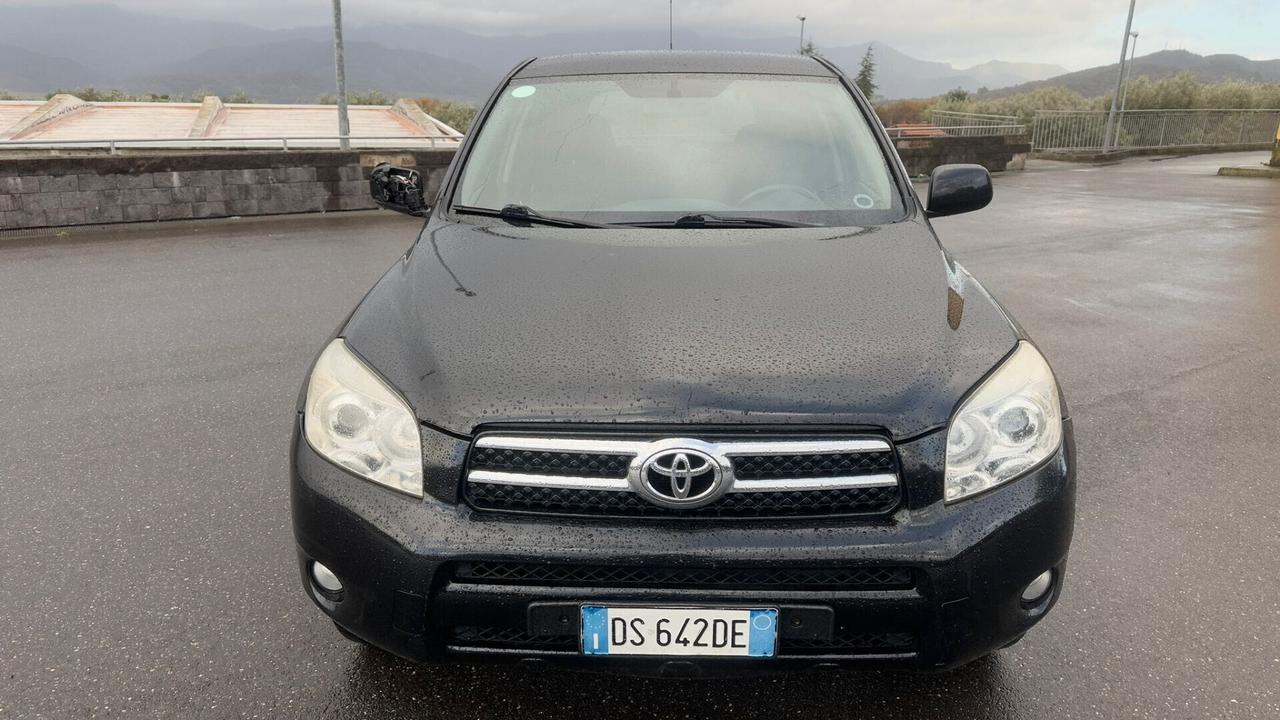 Toyota RAV 4 RAV4 2.2 D-4D 136 CV
