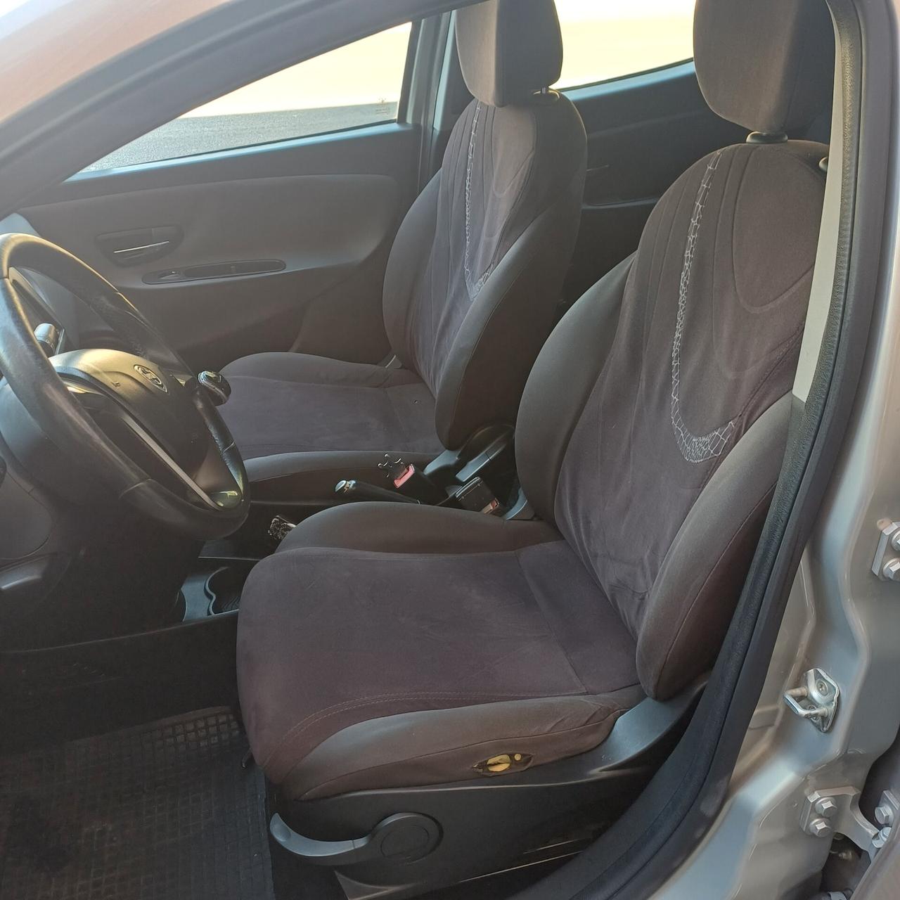 Lancia Ypsilon 1.3 MJT 16V 95 CV 5 porte S&S Platinum