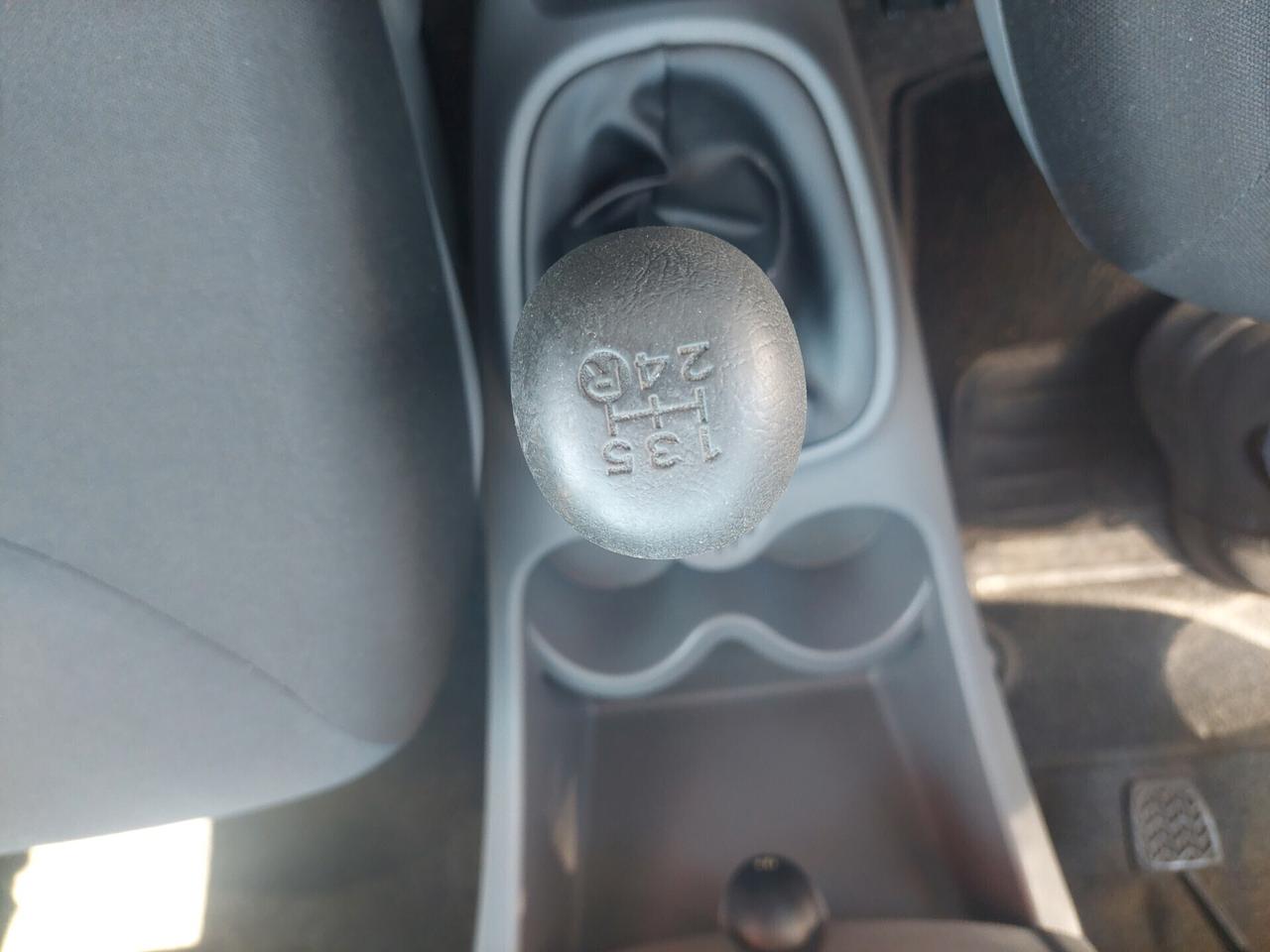 Toyota Aygo 1.0 12V VVT-i 5 porte Now Connect