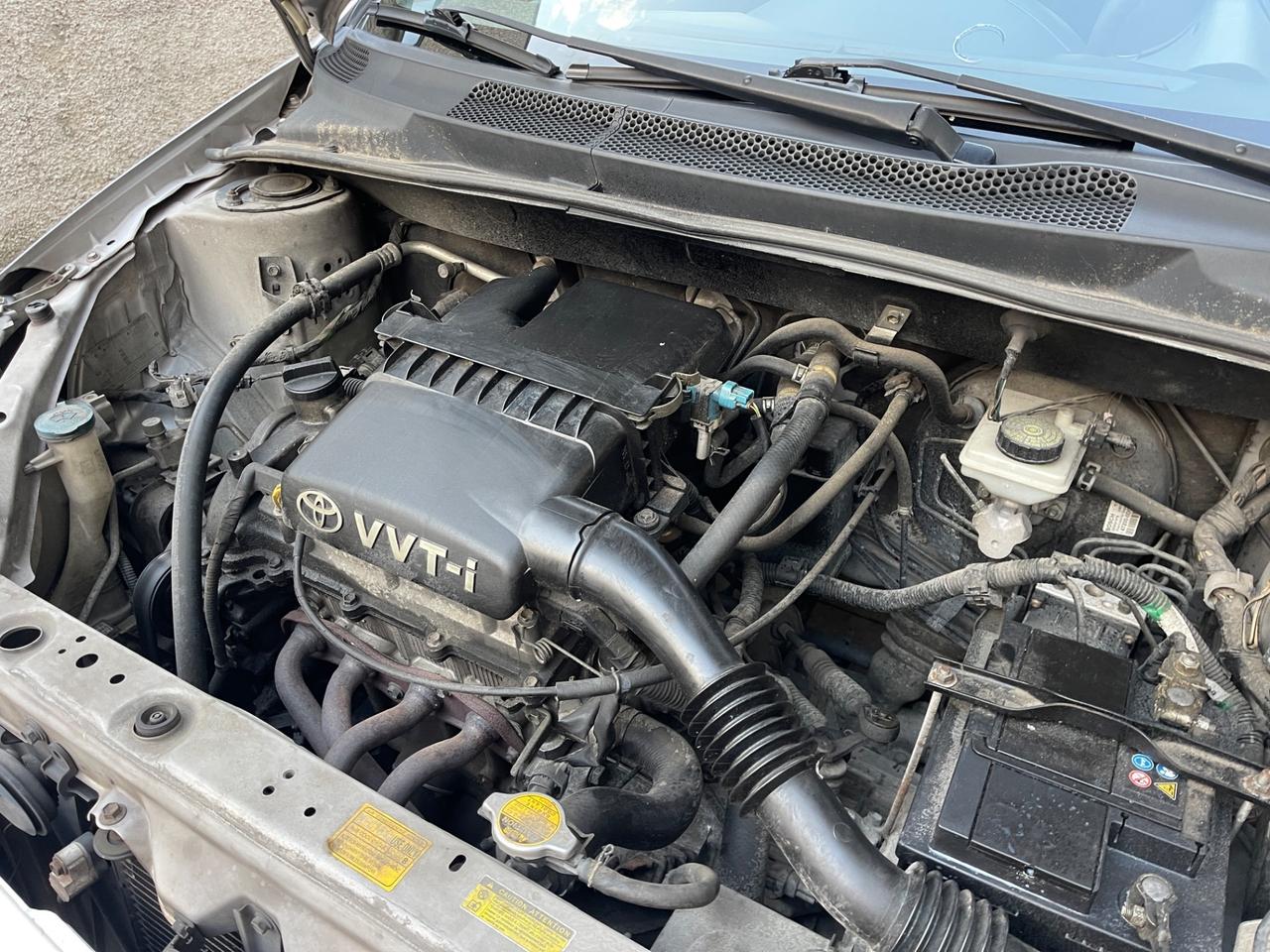 Toyota Yaris 1.0i 16V benzina clima funzionate