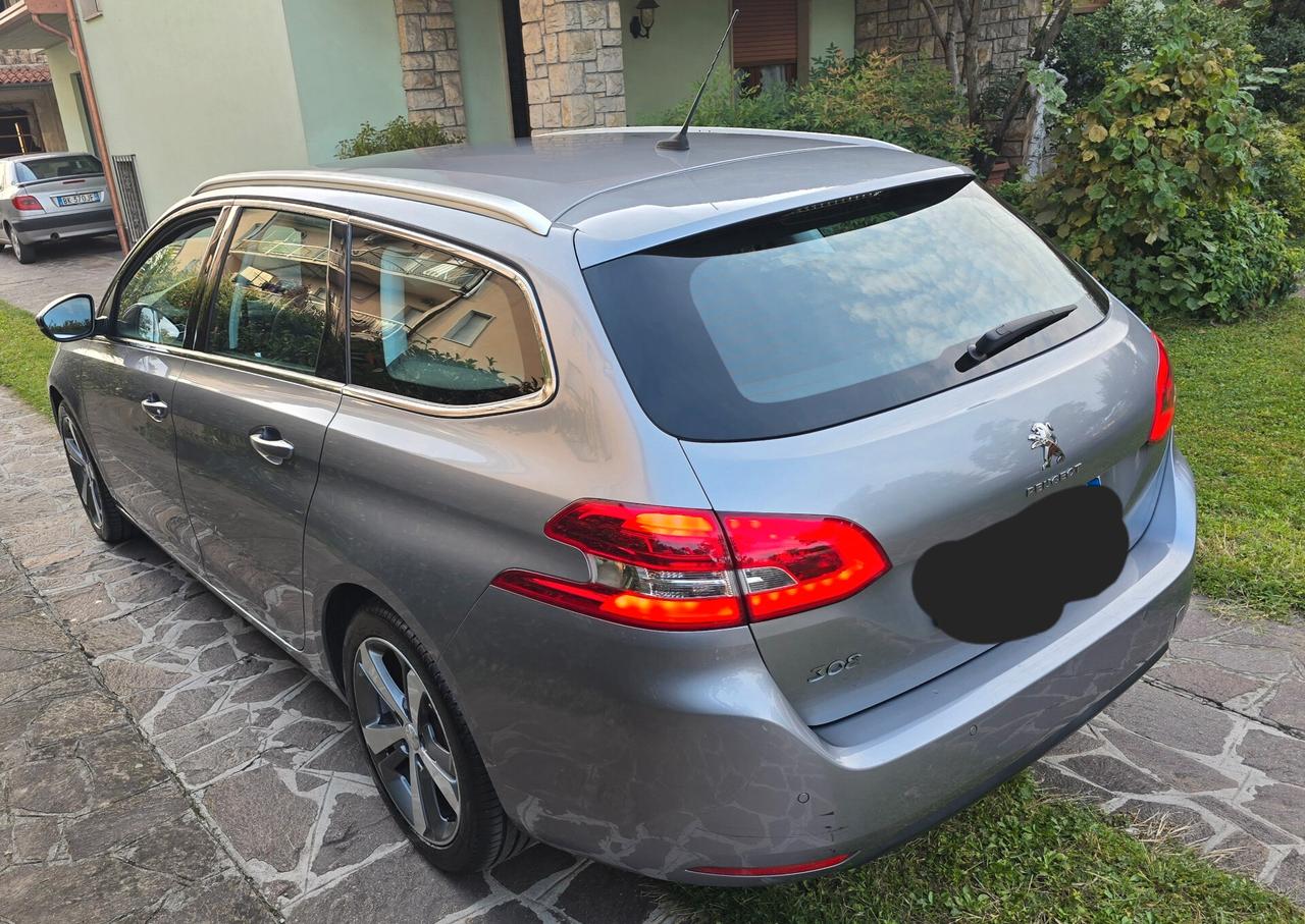 Peugeot 308 BlueHDi 130 S&S EAT8 SW Allure