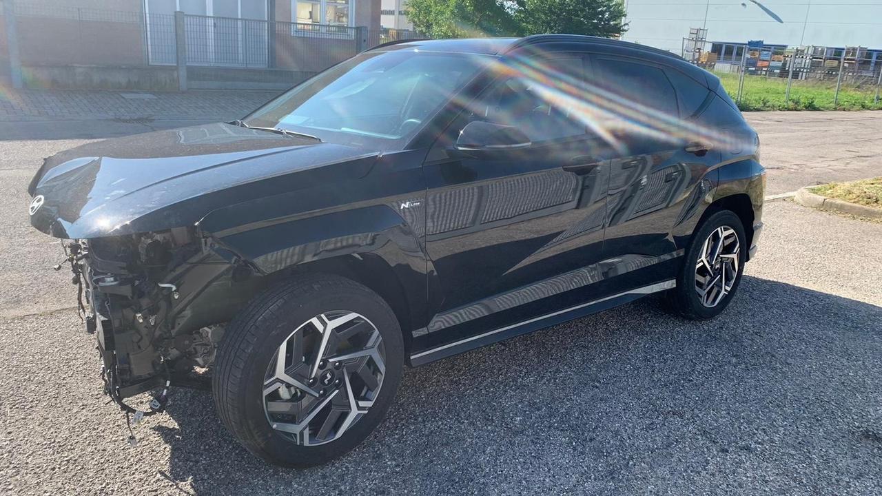 Hyundai Kona HEV 1.6 DCT NLine, incidentata!!