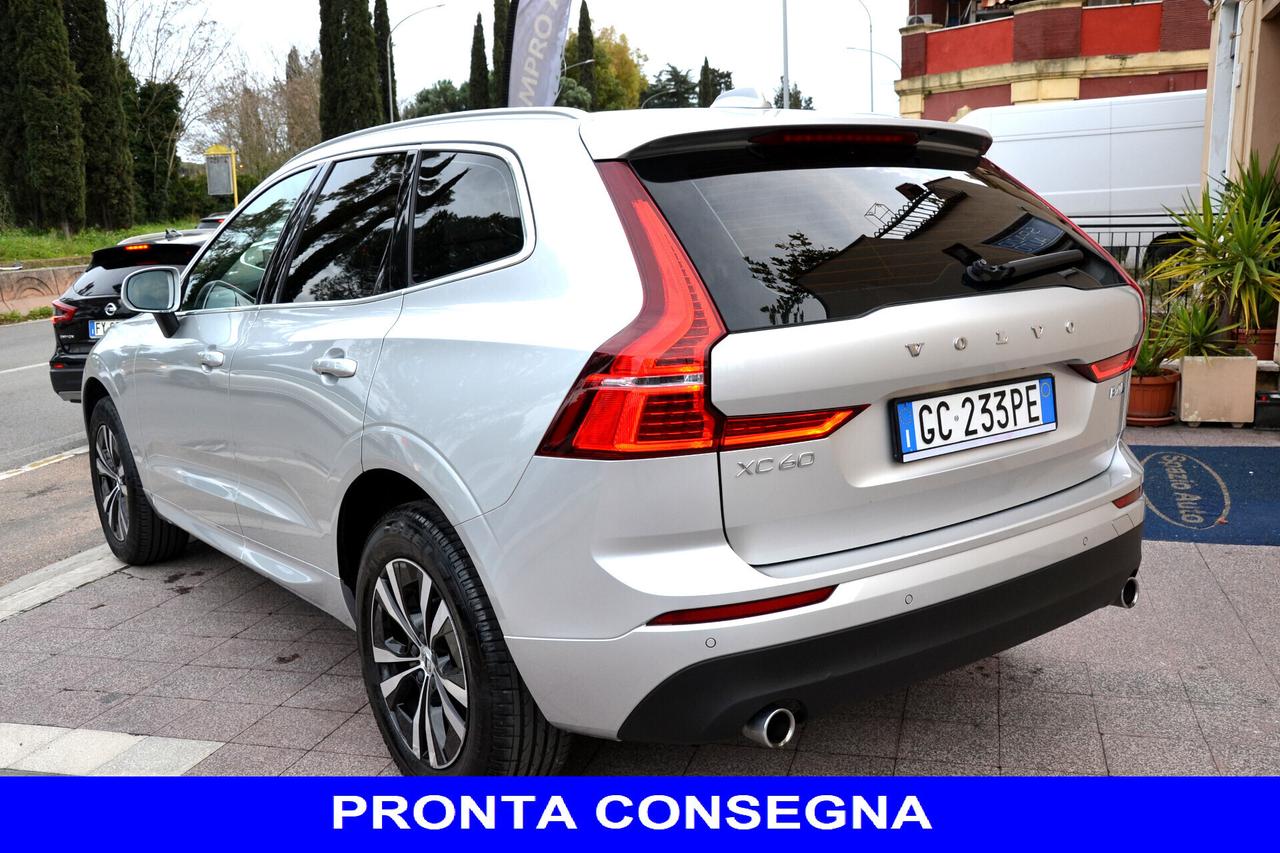 Volvo XC 60 2.0 D 197CV B4 AWD HYBRID AUTOM. MOMENTUM **UNIPRO