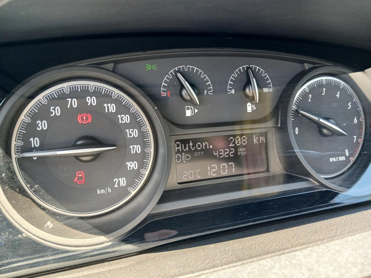 Lancia Ypsilon 1.0 FireFly 5p S&S Hybryd Gold