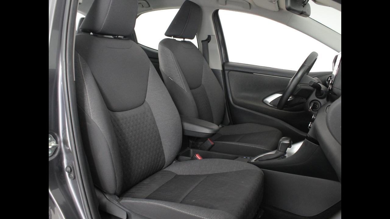TOYOTA Yaris IV 2020 - Yaris 1.5h Trend