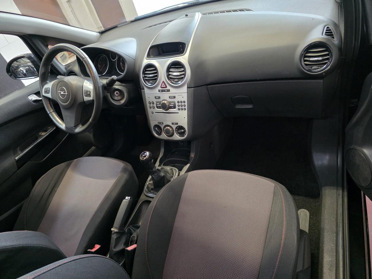 Opel Corsa 1.2 3 porte Sport benzina neopat