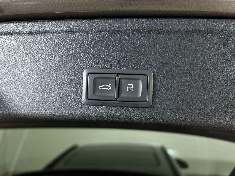 Audi A4 A4 Avant 35 2.0 tdi mhev S Line edition 163cv s-tronic