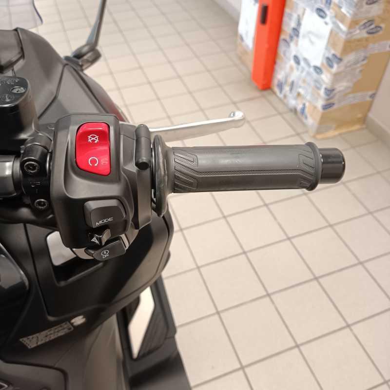 Yamaha T-Max 560 Tech Max - 2025