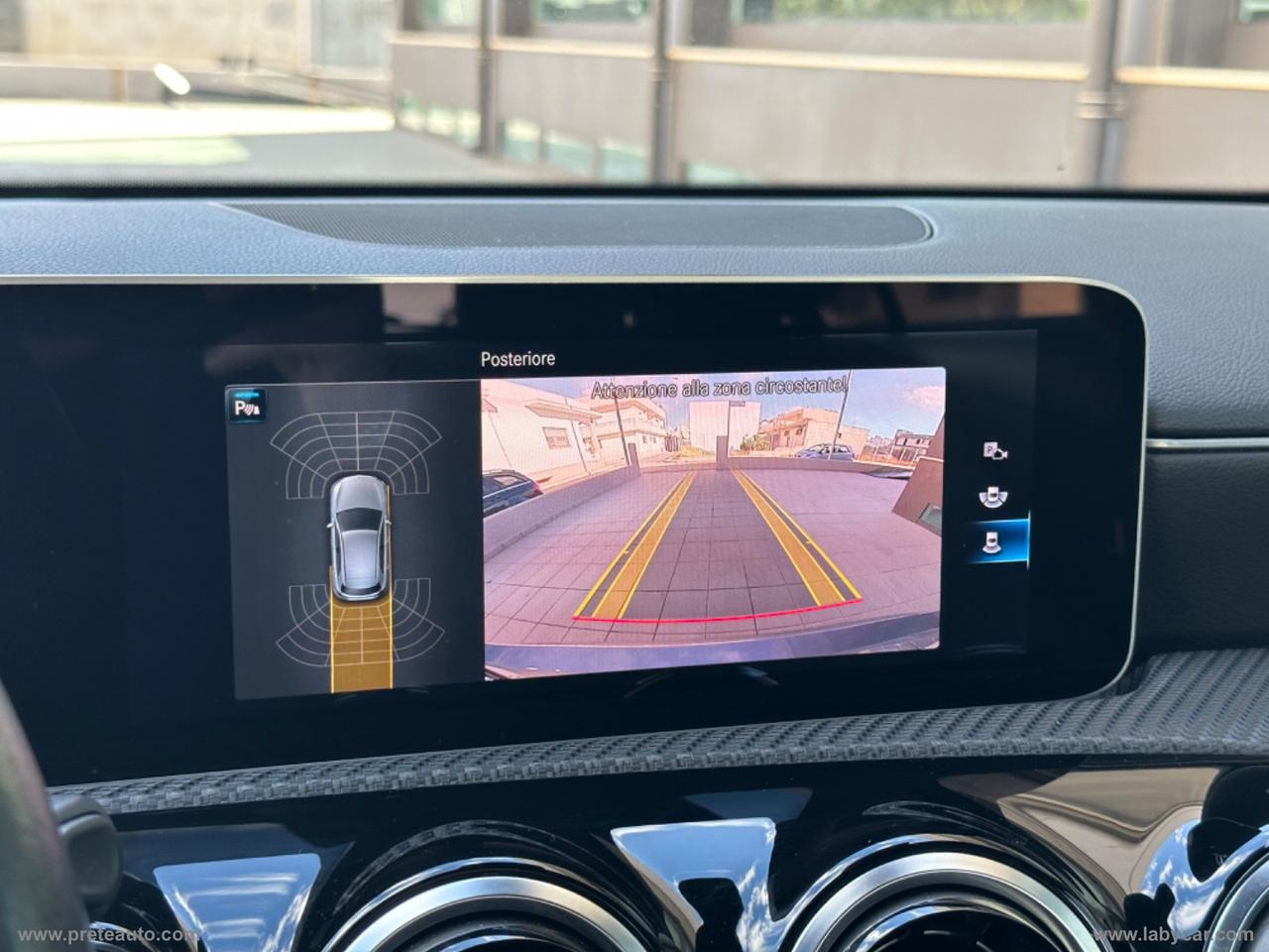 MERCEDES-BENZ A 180 d Automatic Business