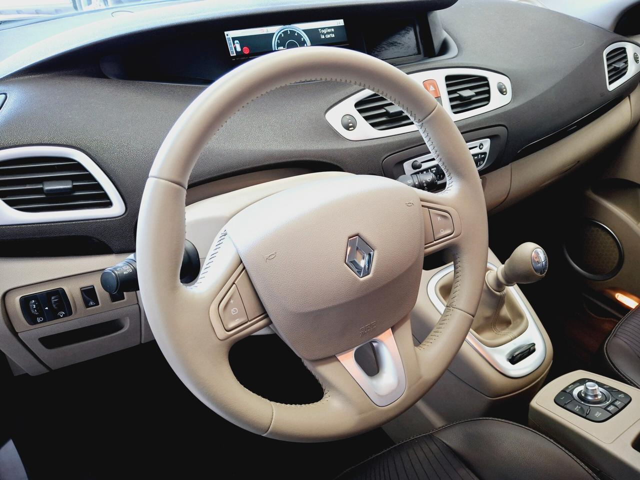 Renault Scenic Scénic X-Mod 1.5 dCi 110CV Luxe