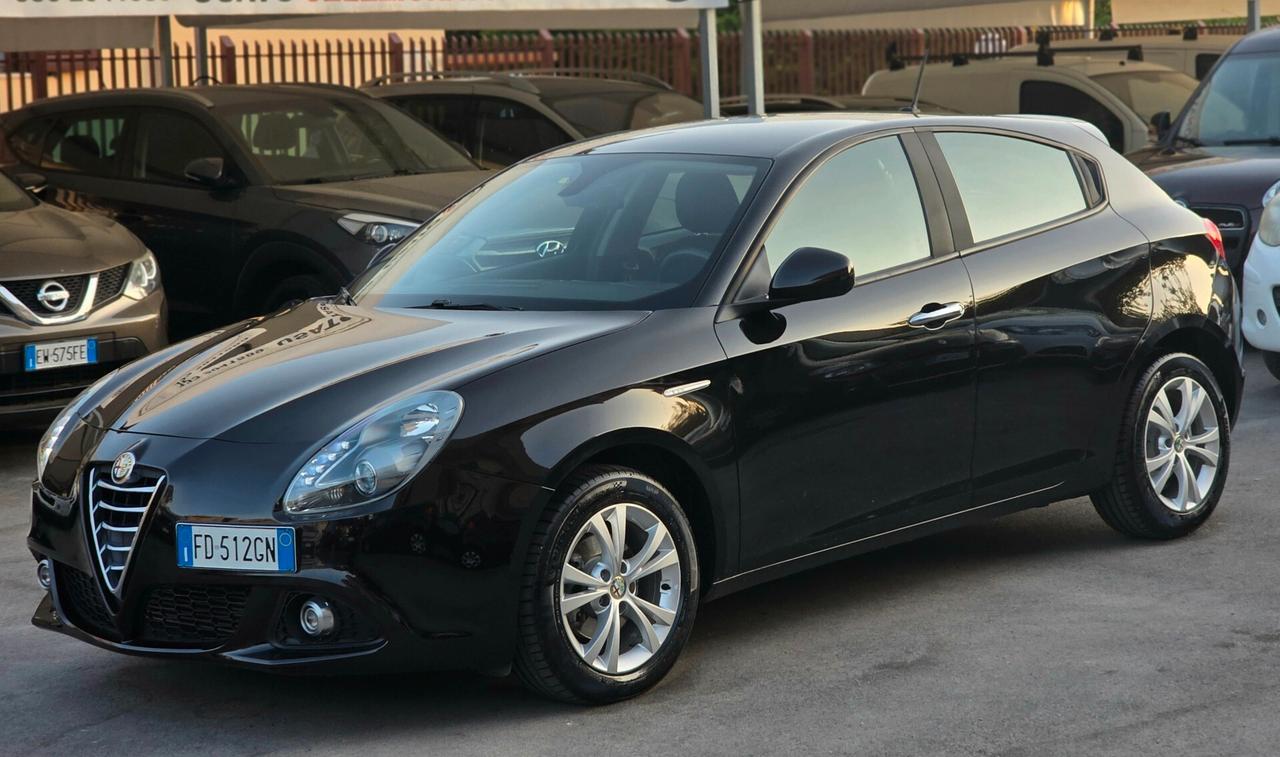 Alfa Romeo Giulietta 1.6 JTDm-2 120 CV Distinctive