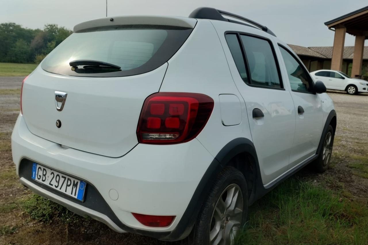 Dacia Sandero Stepway 1.5 Blue dCi 95 CV Access