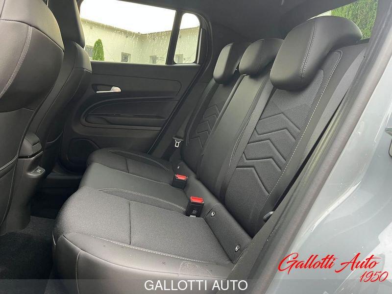Jeep Avenger e-Hybrid 1.2 MHEV e-Hybrid Turbo Summit