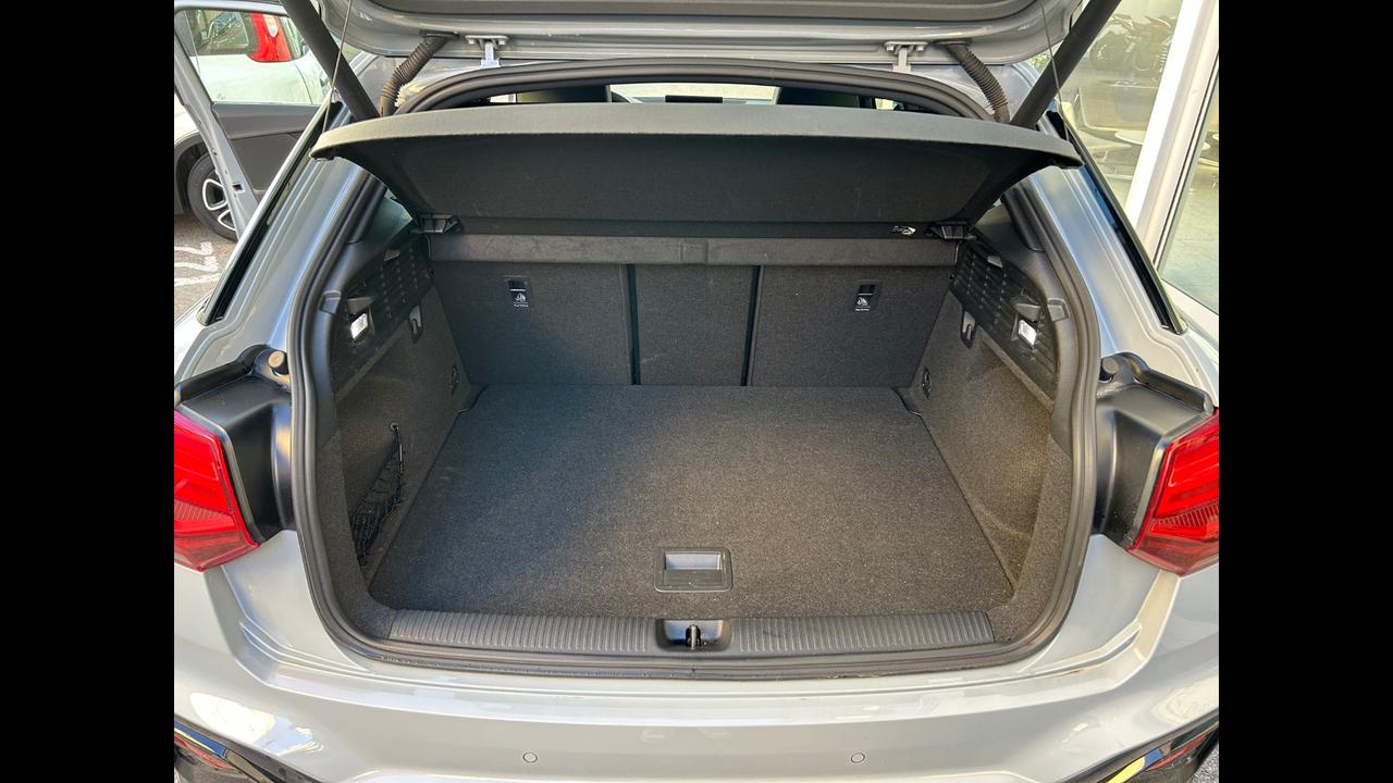 Audi Q2 35 TFSI S TRONIC