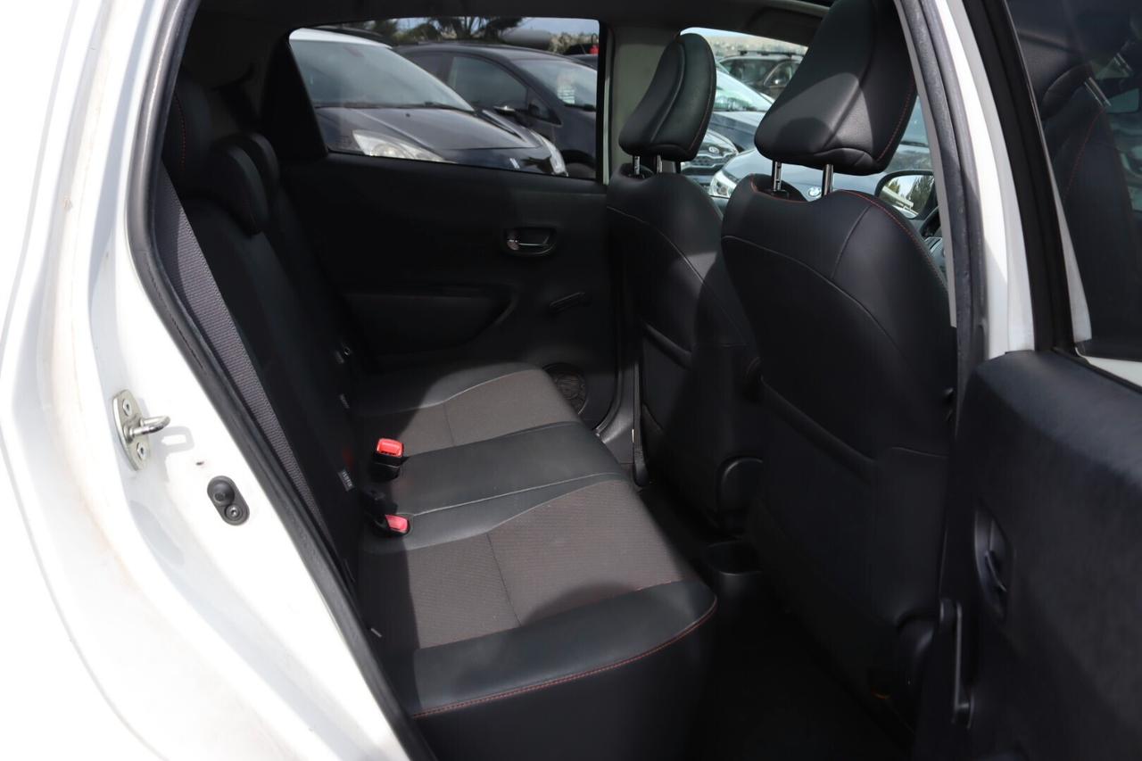 Toyota Yaris 1.4 D-4D 5 porte PANORAMA C.AUTOMATICO