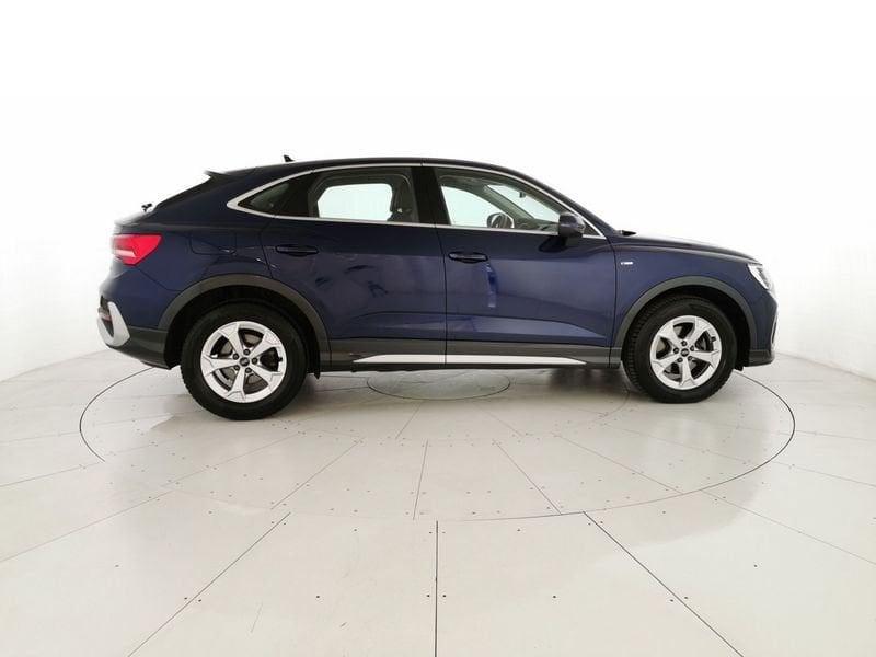 Audi Q3 Sportback 35 2.0 tdi S line edition s-tronic