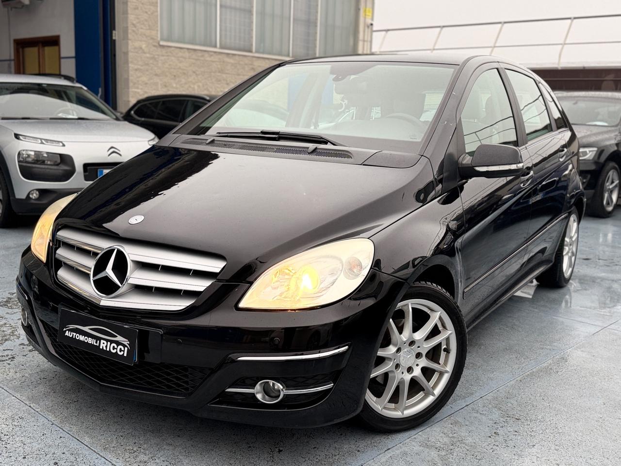 Mercedes-benz B 170 116cv Neopatentati