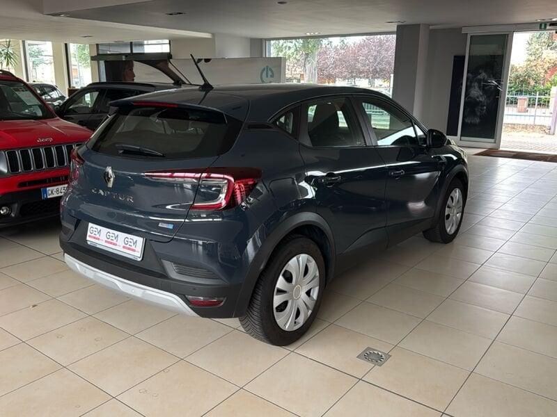 Renault Captur E-Tech hybrid 1.6 E-TECH HEV 145 EVOLUTION AUTO