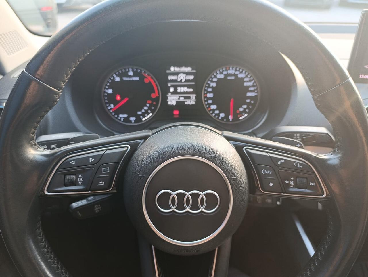 Audi Q2 2.0 TDI quattro S tronic Design S-line