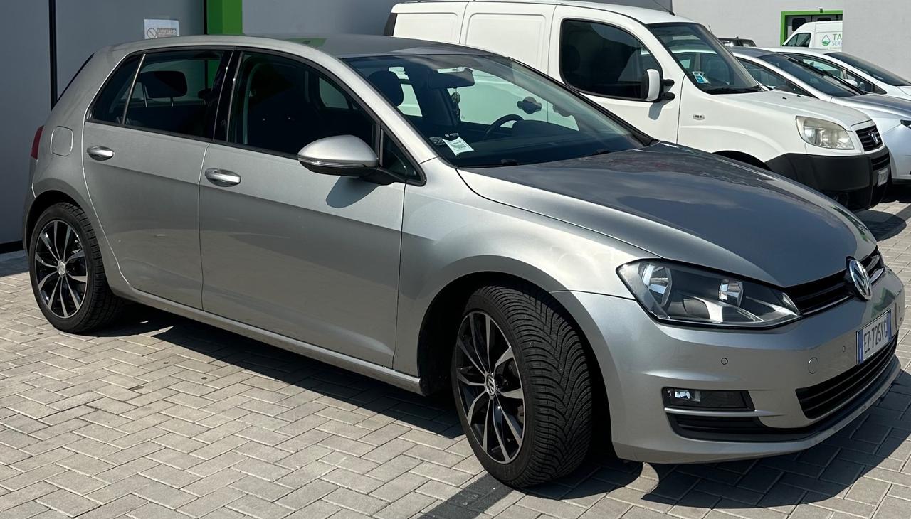 Volkswagen Golf 1.6 TDI ADATTA A NEOPATENTATI