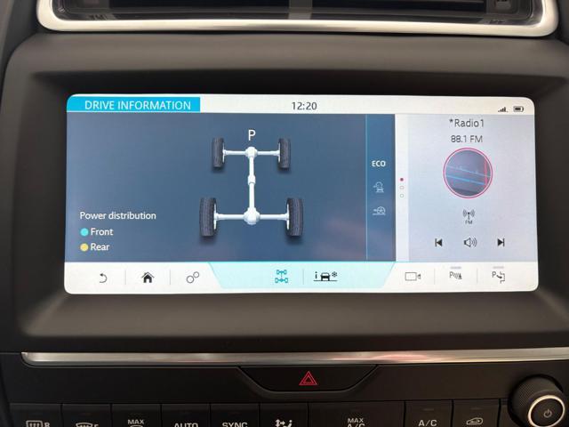 JAGUAR E-Pace SE 2.0D 180cv AWD VOLANTE RISCALDATO R.CAMERA