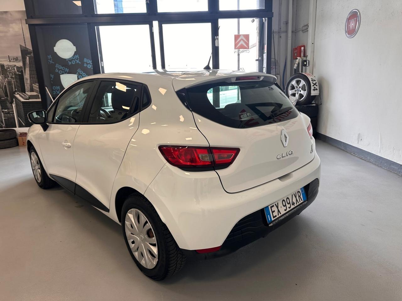 RENAULT CLIO 1.5 DCI AUTOCARRO 4 POSTI