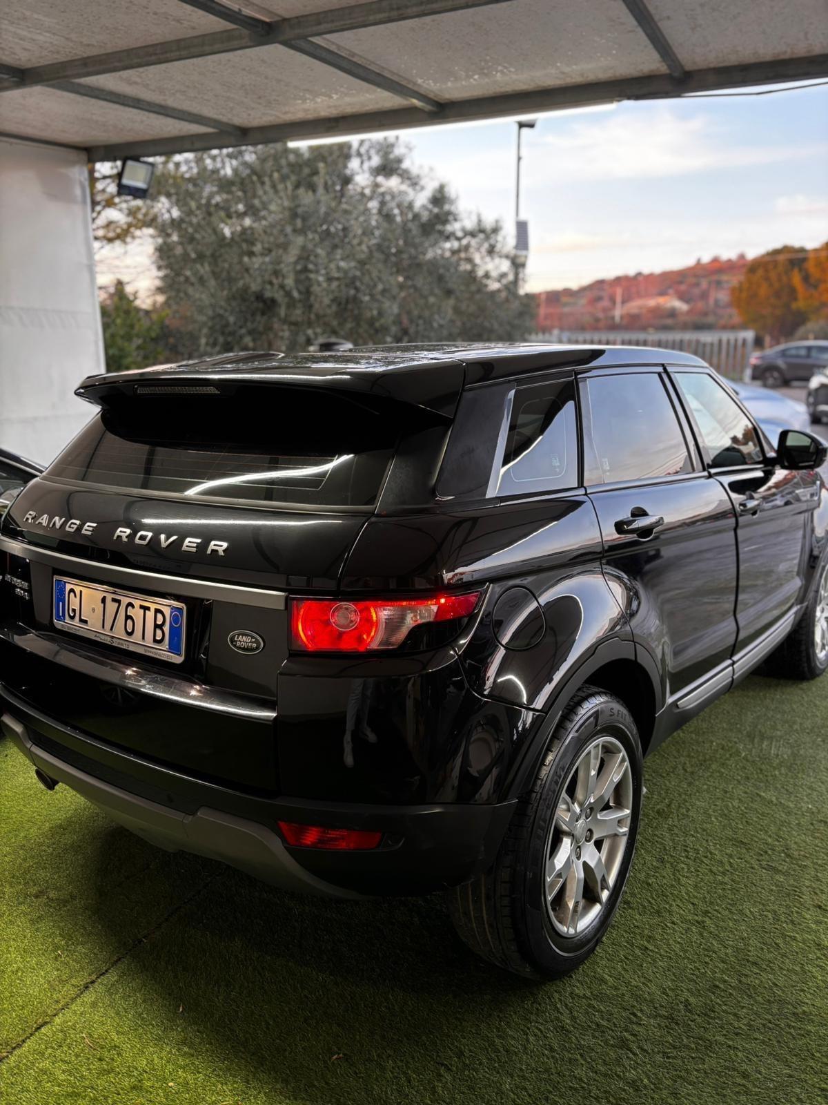 Land Rover Range Evoque 2.2 TD4 5p. Prestige