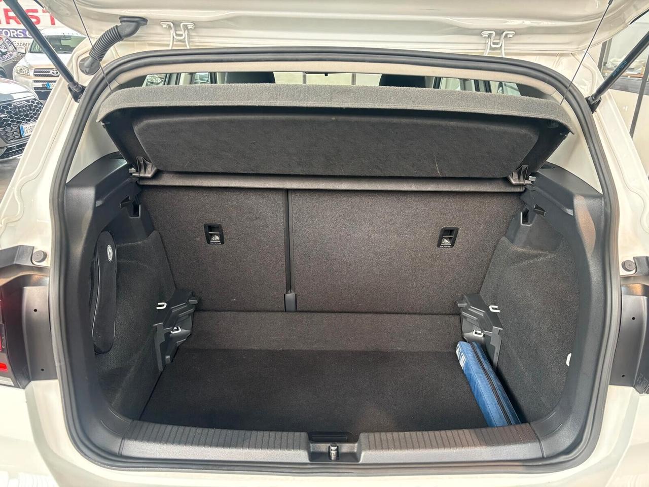 Volkswagen T-Cross 1.6 TDI SCR Advanced BMT