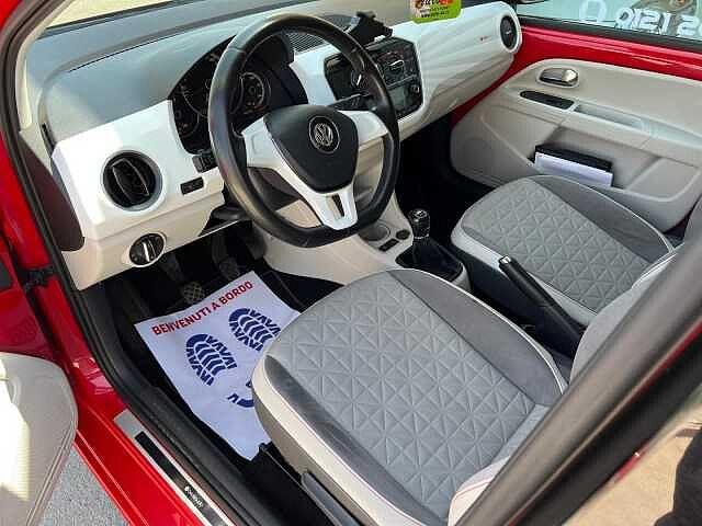 Volkswagen up! 1.0 beats