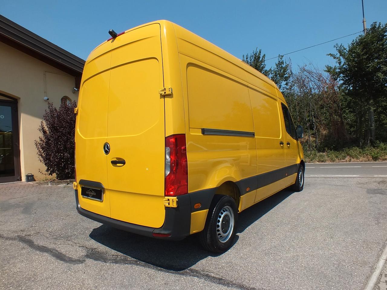 MERCEDES SPRINTER TETTO ALTO PASSO MEDIO