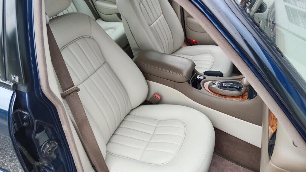 Jaguar XJ8 - 3.2 - ASI - allestimento sport -