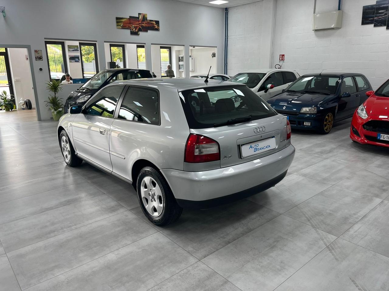 Audi A3 3p 1.9 tdi 110cv