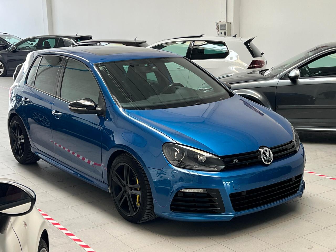 Volkswagen Golf 2.0 TSI 4mot. DSG 5p. R