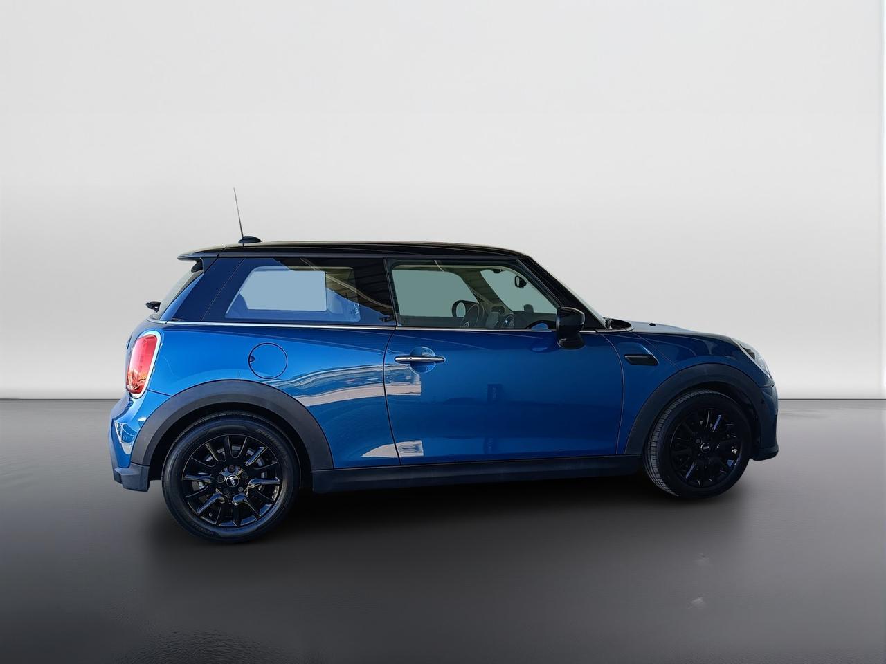MINI Mini IV F56 2021 3p - Mini 3p 1.5 Cooper Classic auto