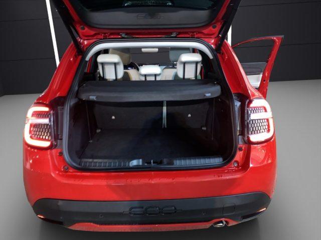 FIAT 600 Hybrid 100 CV DCT MHEV La Prima