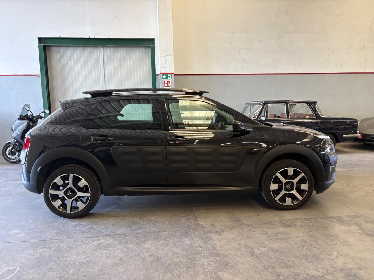 Citroen C4 Cactus BlueHDi 1.6 HDI 2018