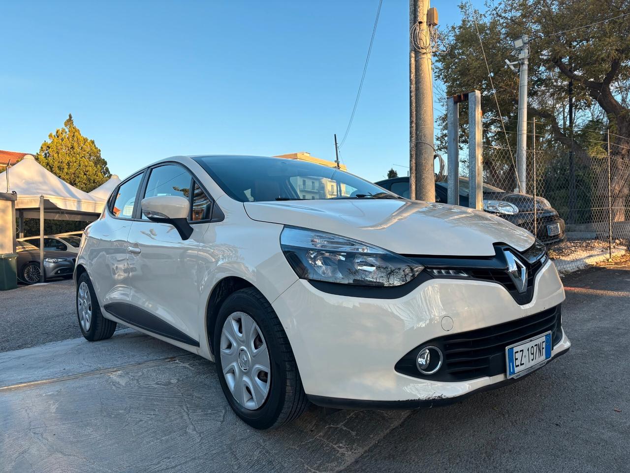Renault Clio 1.2 75CV GPL 5 porte Costume National
