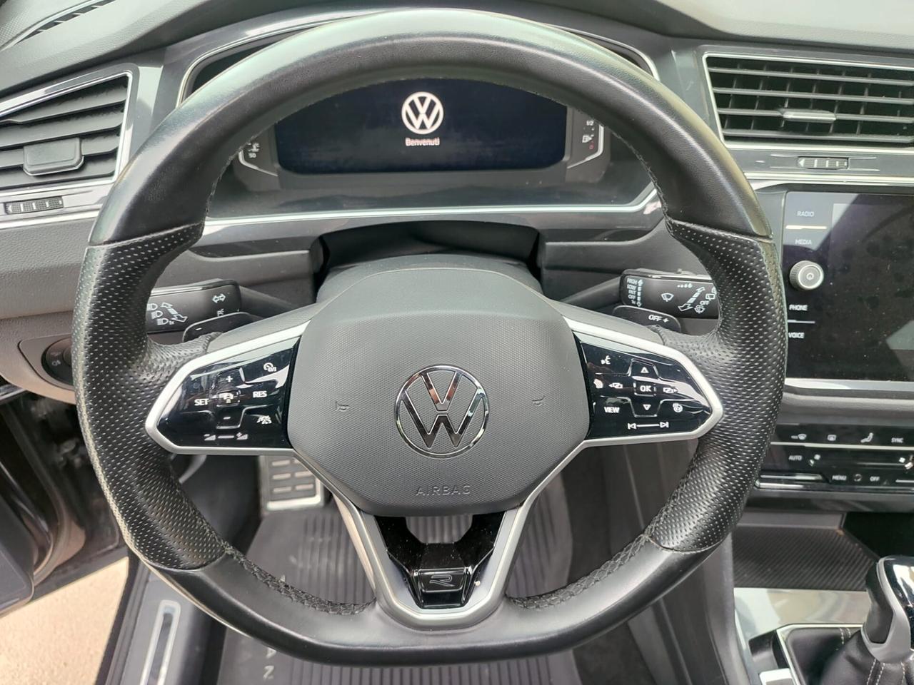 Volkswagen Tiguan 2.0 TDI 150 CV DSG R-Line TETTO APRIBILE