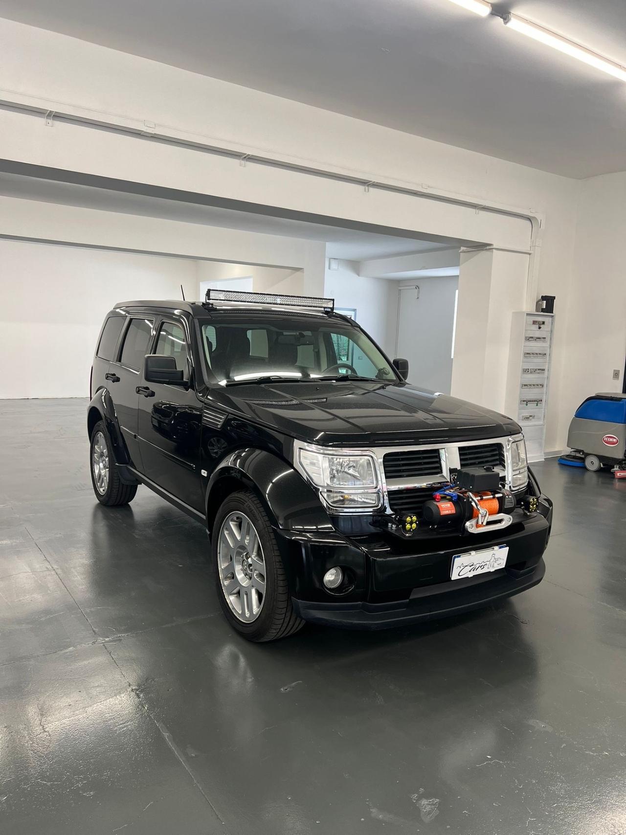 Dodge Nitro 2.8 CRD DPF SXT 4WD Aut.Street Ed.