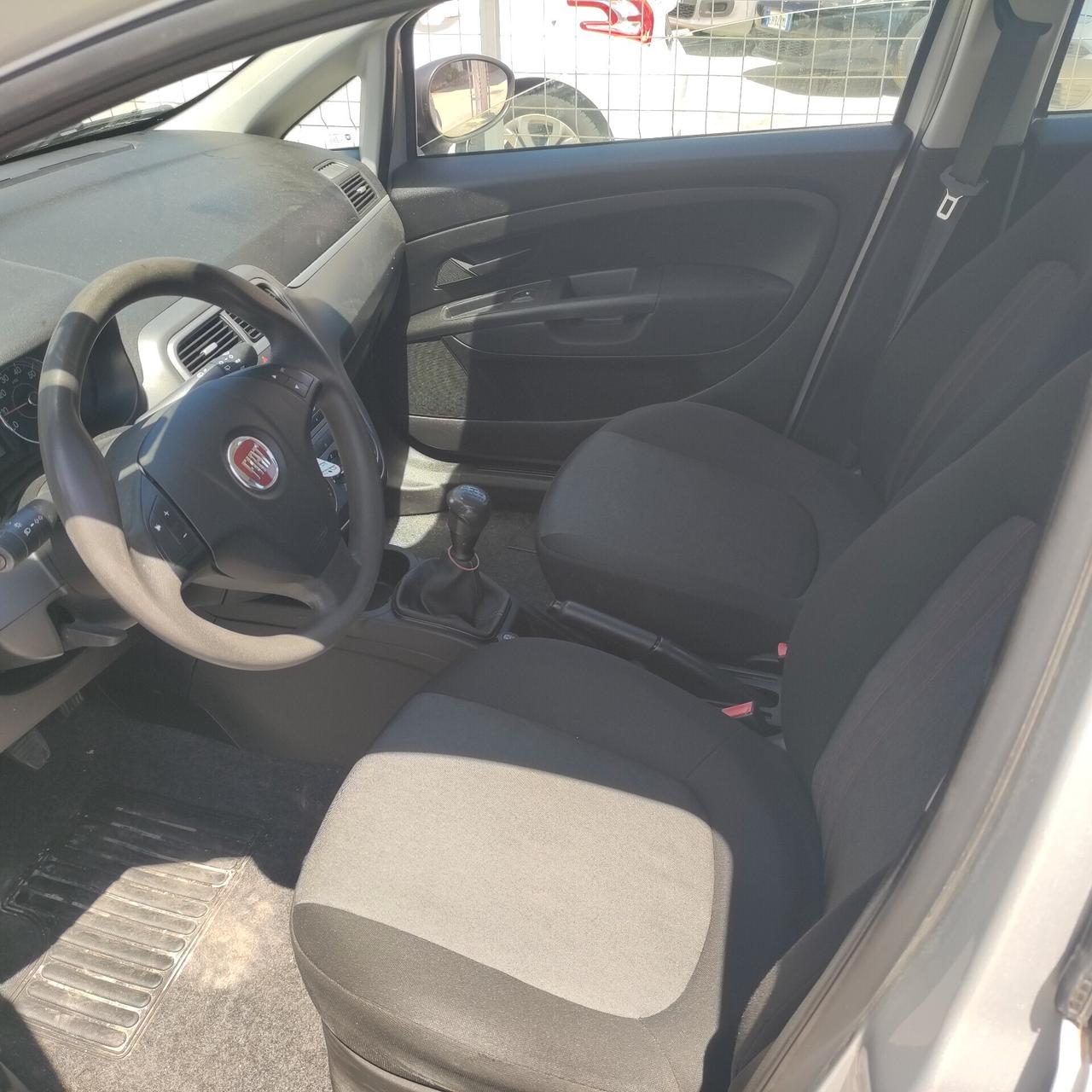Fiat Punto 1.3 MJT II 75 CV 5 porte Street