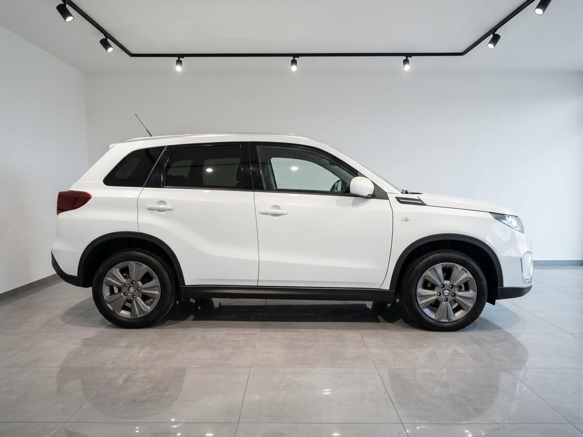 SUZUKI Vitara 1.4 Hybrid Top 2WD