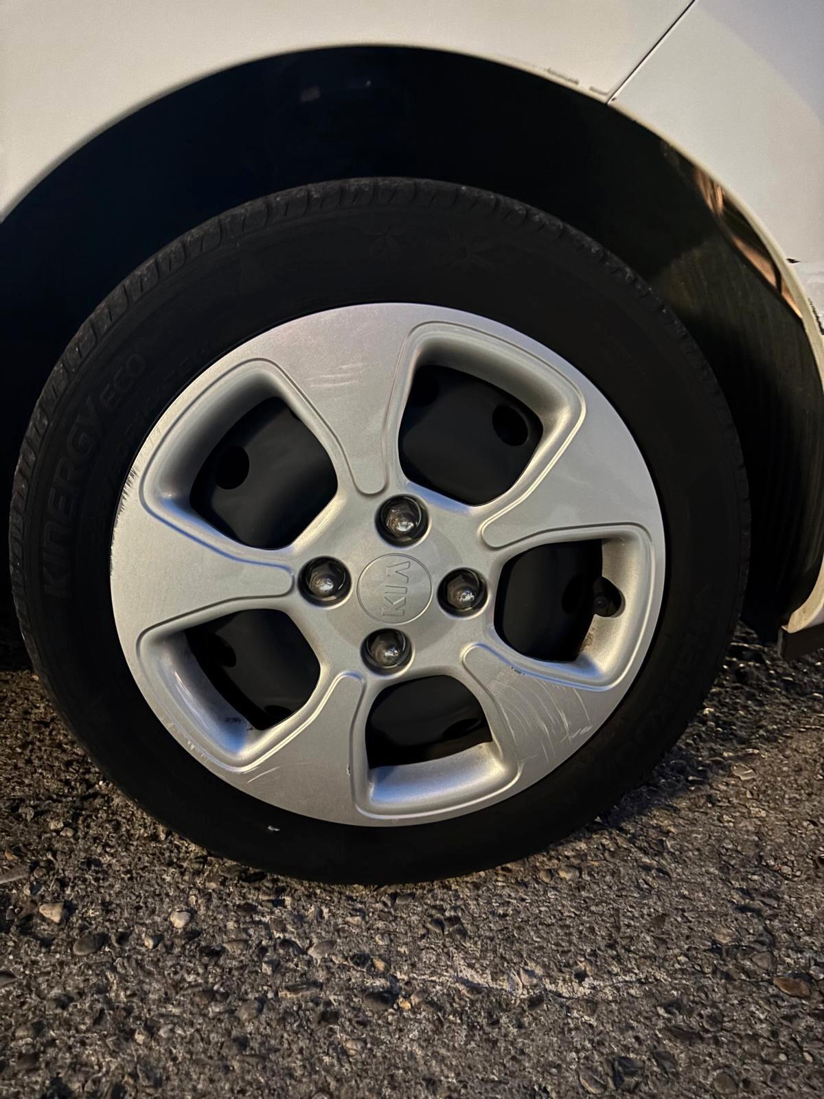 Kia Picanto 1.0 12V 5 porte Glam - NEOPATENTATI