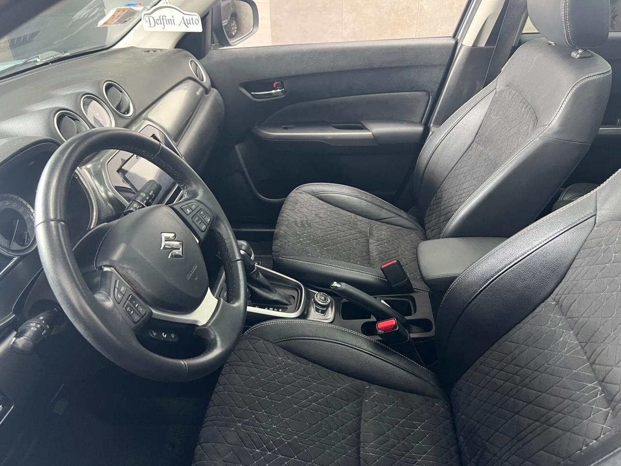 Suzuki Vitara 1.5 Hybrid A/T 4WD AllGrip Starview