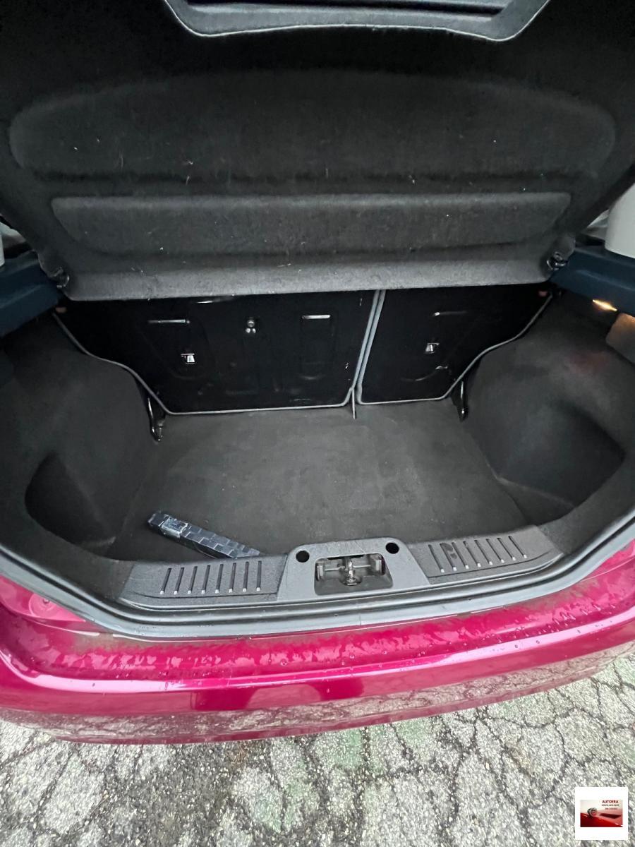 FORD - Fiesta - 1.4 TDCi 70CV 5p. Titanium.Bs.